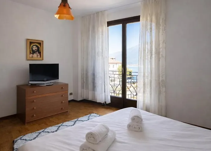 Il Girasole Sul Di بيت للعطل
